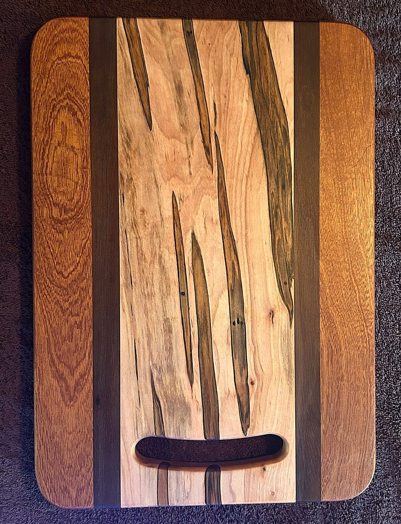 Elegant Cutting Board w/ Handle