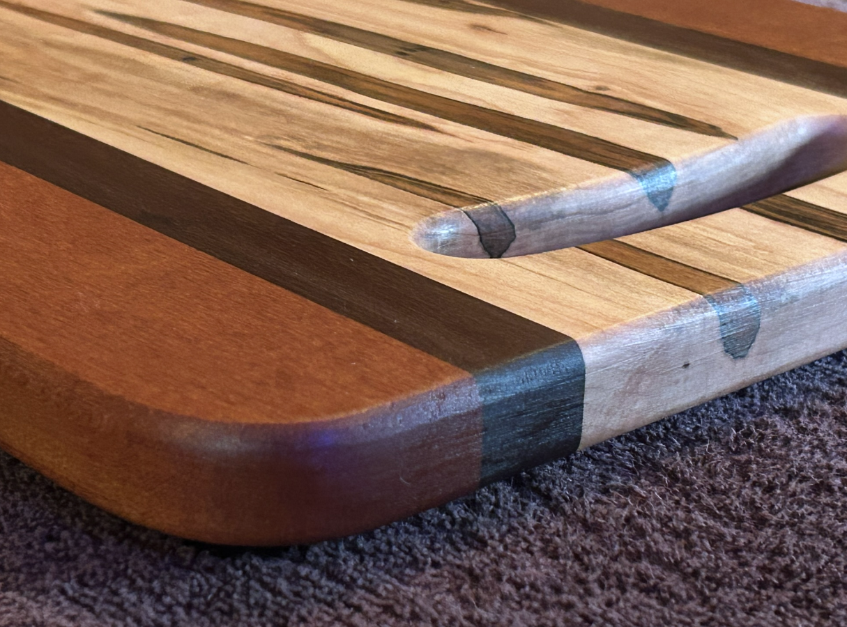 Elegant Cutting Board w/ Handle