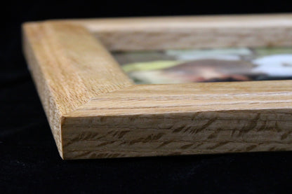 Elegant Oak Picture Frame