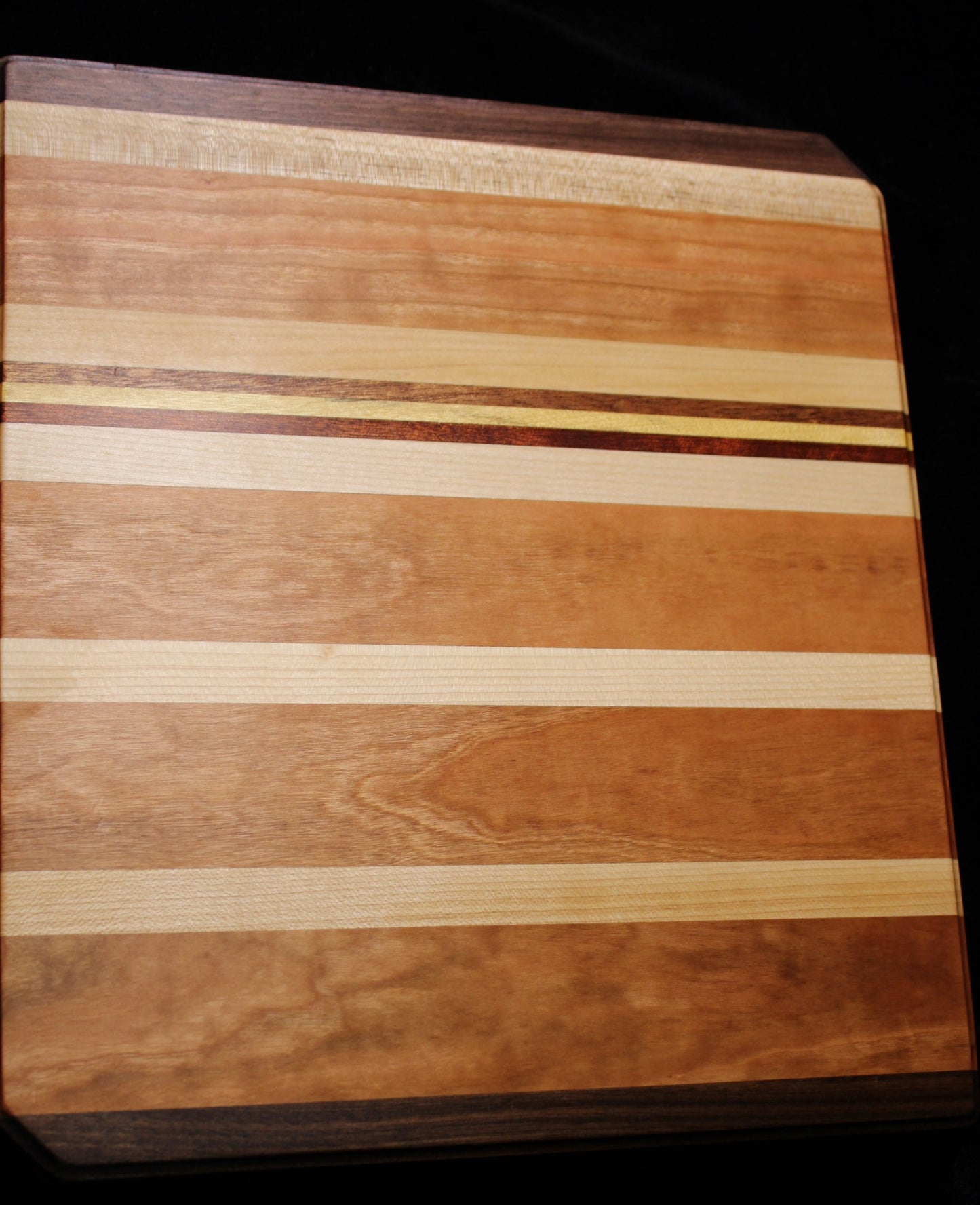 Cutting Board w/ 4 Woods #12