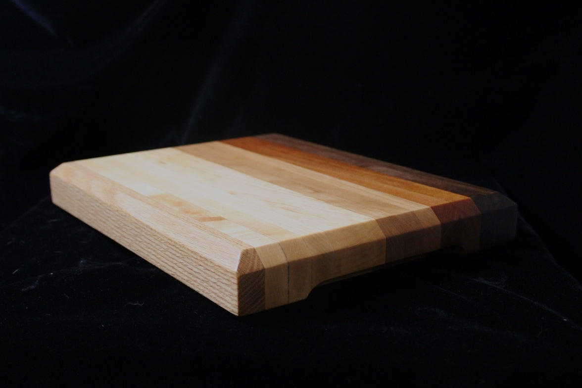 Cutting Board w/ 5 Woods #14