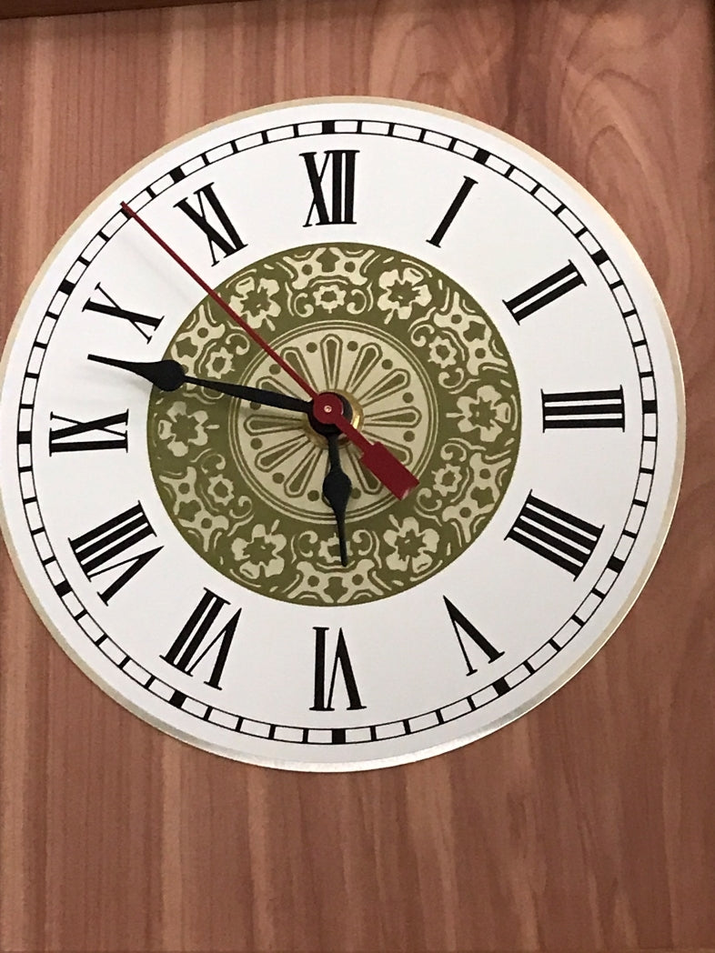 Wall Clock that Also Can Sit on a Shelf